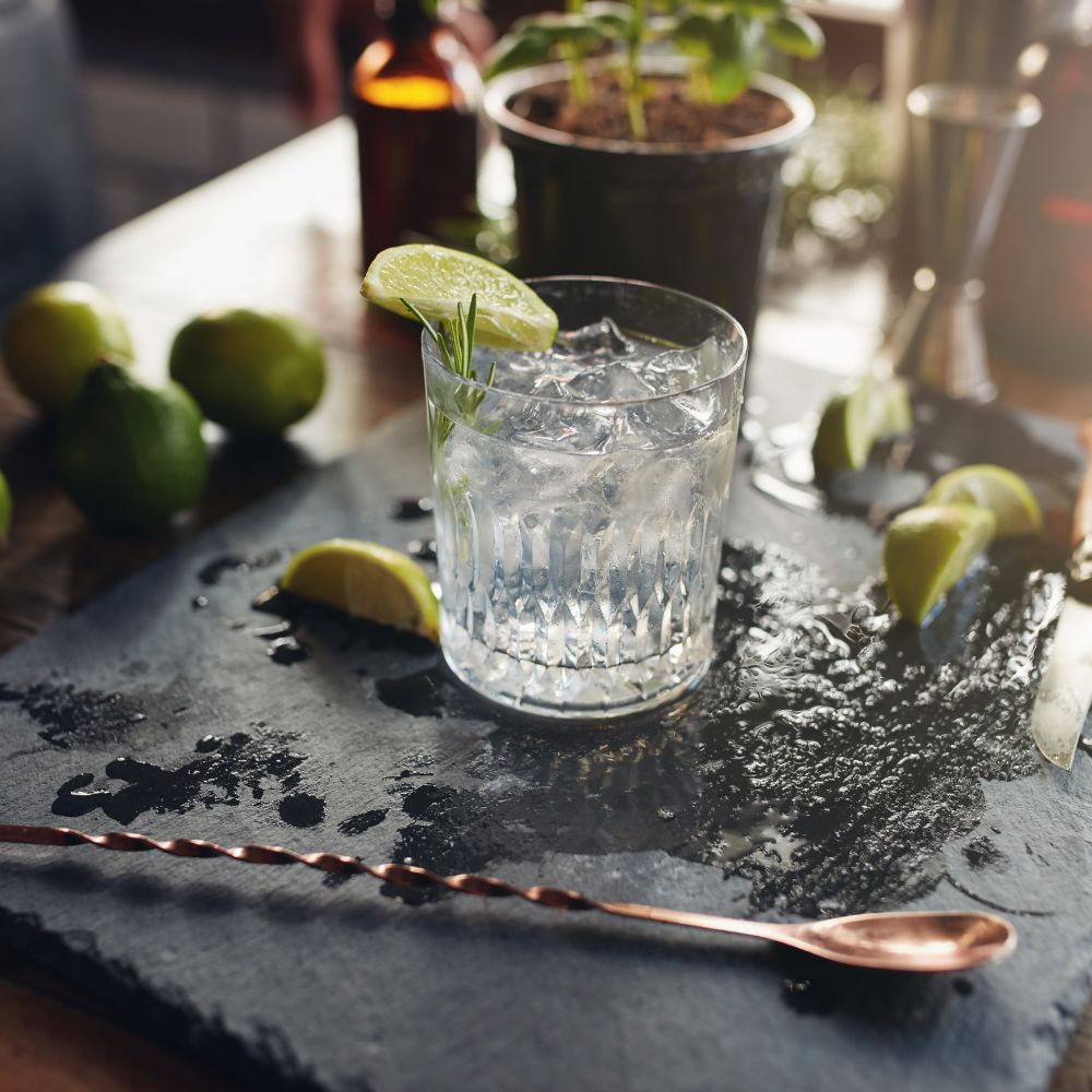 Wie trinkt man Gin? Tipps für den ultimativen Gin-Genuss – HEIMAT DISTILLERS